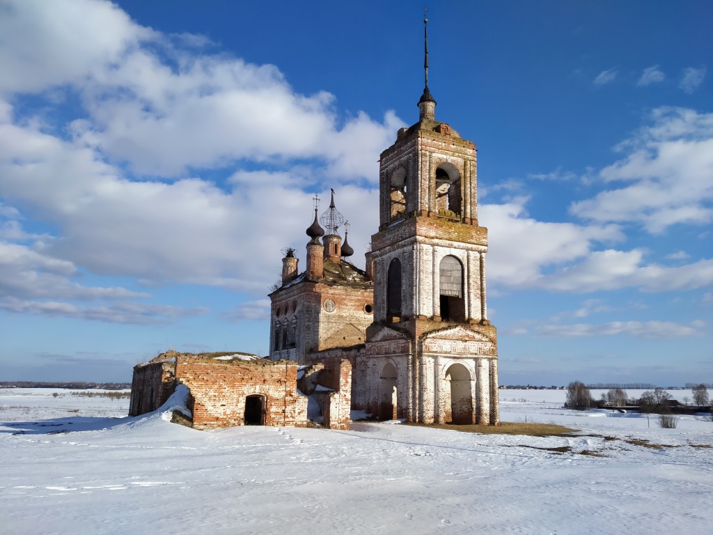 Храмовый комплекс. Церкви Флора и Лавра и Николая Чудотворца, Кибол (Суздальский район, Владимирская область). фасады