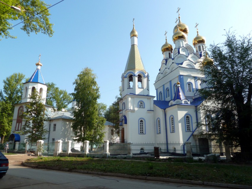 Самара. Церковь Похвалы Пресвятой Богородицы. фасады