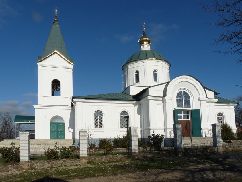 Николаевка. Церковь Николая Чудотворца. фасады