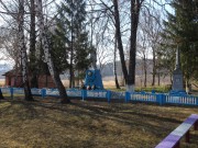 Церковь Николая Чудотворца, Вид на храмовое место (церковь находилась на месте памятника)<br>, Сажное, Яковлевский район, Белгородская область