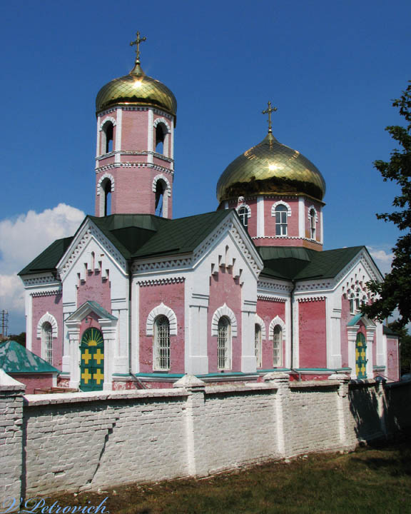 Церковь Всех Святых, Бахмут (Бахмутский район, Украина, Донецкая область). общий вид в ландшафте