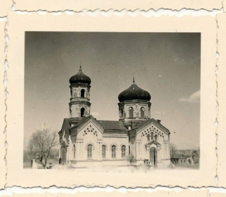 Церковь Всех Святых, Бахмут (Бахмутский район, Украина, Донецкая область). архивная фотография, Северный фасад. Фото 1941 г. с аукциона e-bay.de