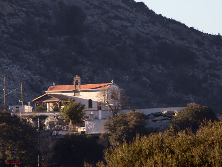Церковь Харалампия, Агиос Харалампос (Крит (Κρήτη), Греция). общий вид в ландшафте