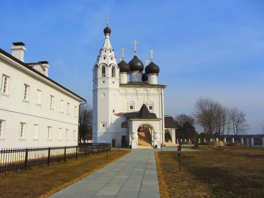 Спасский монастырь, Верея (Наро-Фоминский городской округ, Московская область). фасады