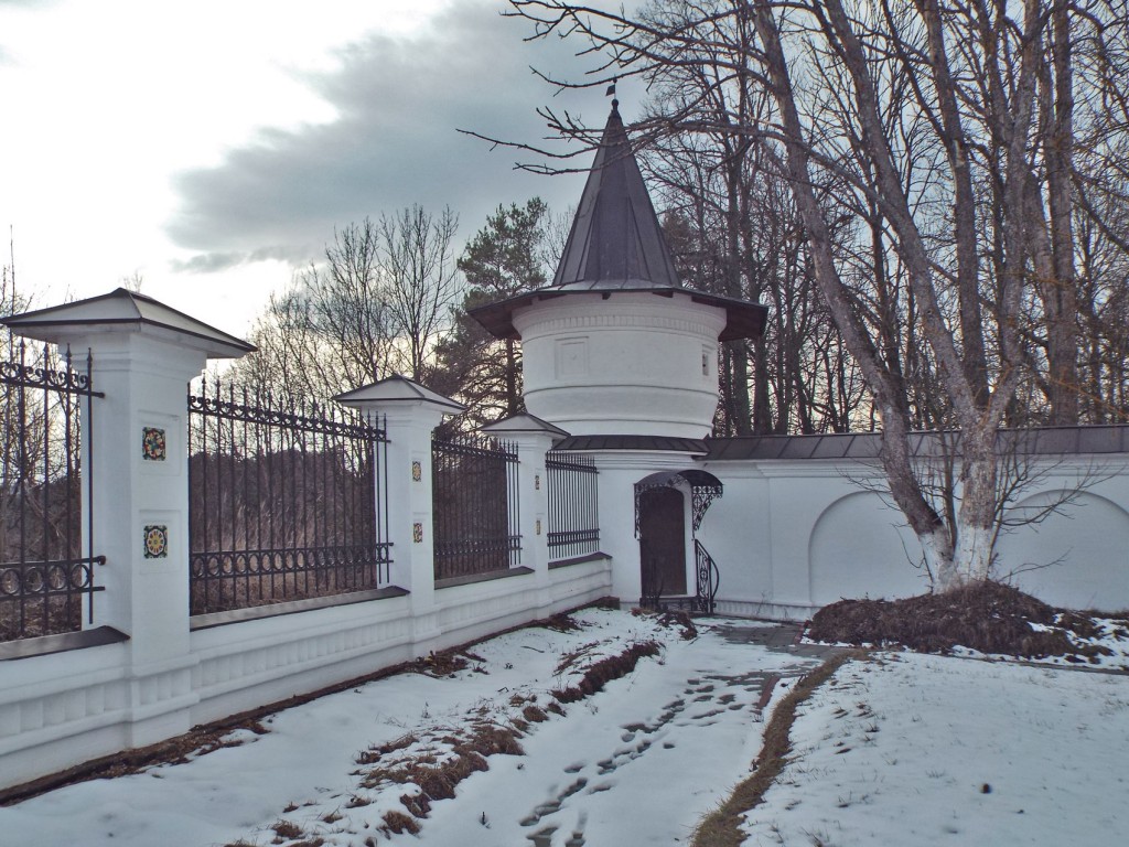 Верея. Спасский монастырь. дополнительная информация, юго-западная башня
