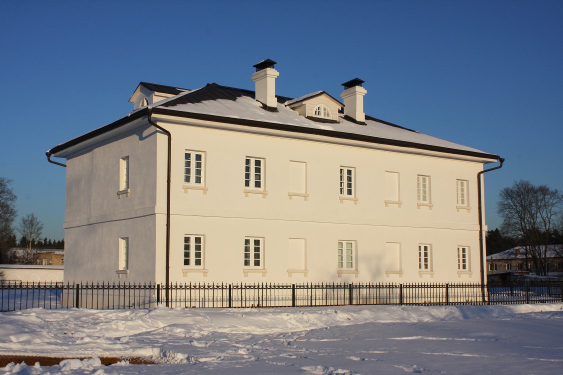 Спасский монастырь, Верея (Наро-Фоминский городской округ, Московская область). дополнительная информация