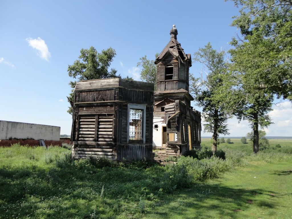 Церковь Покрова Пресвятой Богородицы, Карагаево (Гафурийский район, Республика Башкортостан). фасады