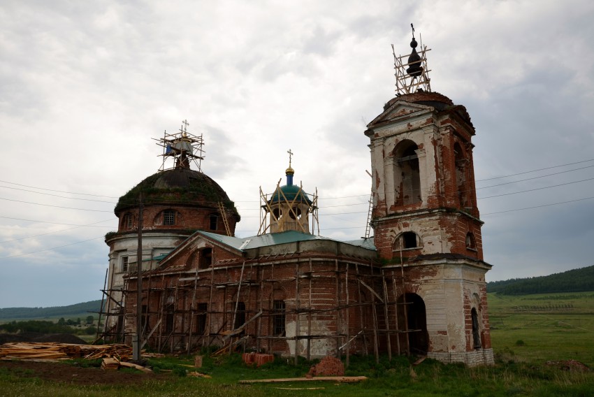 Церковь Сретения Господня, Илек (Ашинский район, Челябинская область). фасады