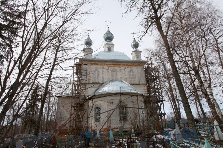 Церковь Воскресения Христова, Воскресенское на Маткоме, урочище (Пошехонский район, Ярославская область). фасады
