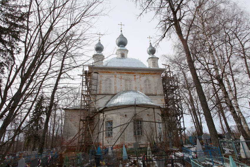 Воскресенское на Маткоме, урочище. Церковь Воскресения Христова. фасады