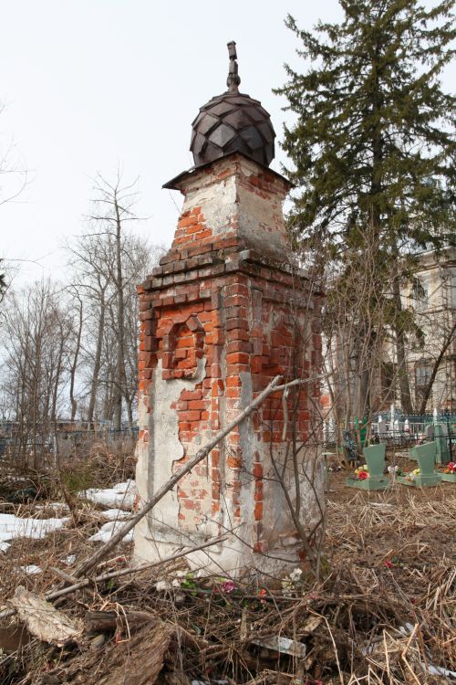 Воскресенское на Маткоме, урочище. Церковь Воскресения Христова. дополнительная информация, Южная часовня.