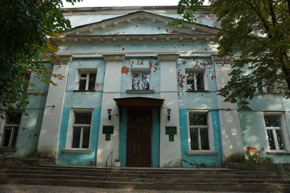 Собор Троицы Живоначальной, Покров (Петушинский район, Владимирская область). фасады
