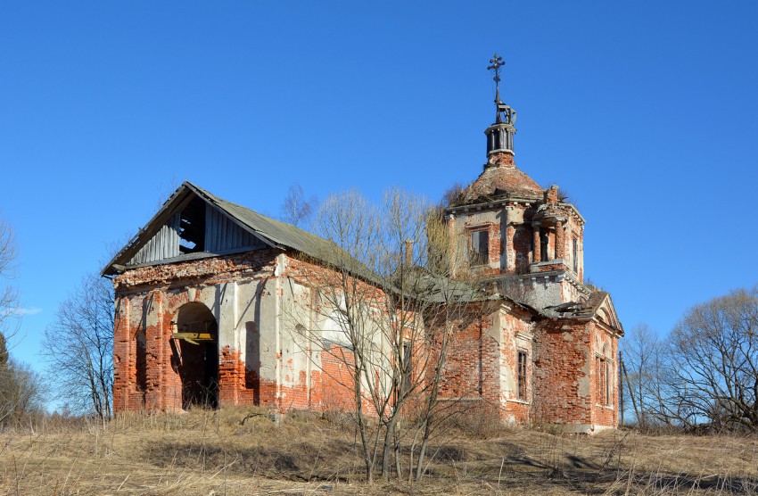 Церковь Покрова Пресвятой Богородицы, Кононово (Кашинский городской округ, Тверская область). фасады, Вид с юго-запада