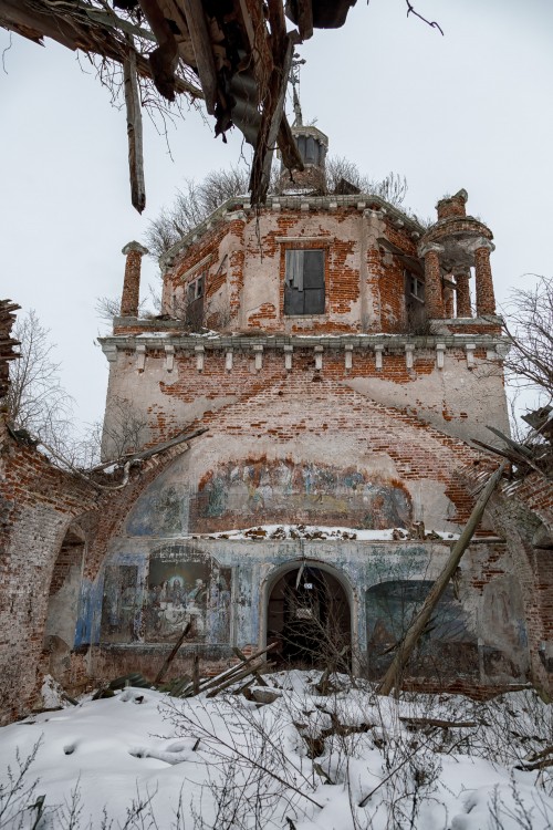 Церковь Покрова Пресвятой Богородицы, Кононово (Кашинский городской округ, Тверская область). интерьер и убранство