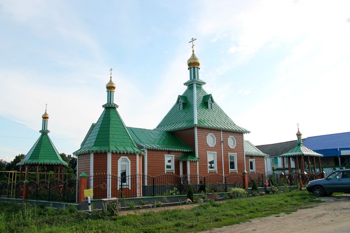 Перлёвка. Церковь Серафима Саровского. фасады