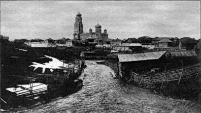 Церковь Воскресения Христова (старая), Белая Холуница (Белохолуницкий район, Кировская область). архивная фотография, Фото с сайта: http://www.archidesignfrom.ru/1252-g-belaya-xolunica-xolunickij-zavod-1764-g.html