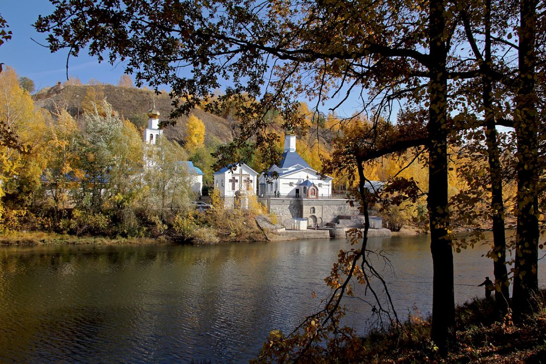 Волжский (Большая Царевщина). Церковь иконы Божией Матери 