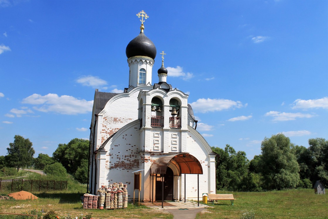 Архангельского совхоза, посёлок. Церковь Михаила Архангела. фасады