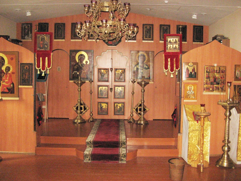 Церковь Николая Чудотворца, Красное (Вятка (Киров), город, Кировская область). интерьер и убранство, Иконостас церкви