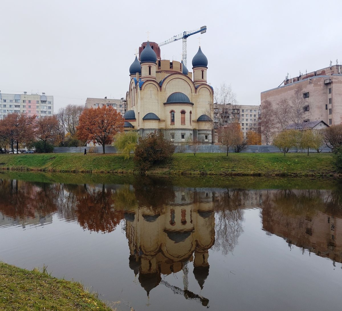 Собор Царственных страстотерпцев на проспекте Ветеранов, Кировский район (Санкт-Петербург, г. Санкт-Петербург). художественные фотографии