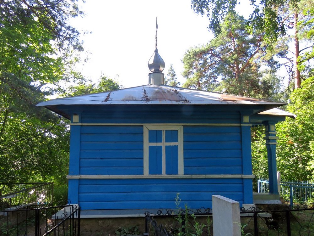 Часовня Покрова Пресвятой Богородицы на Тимофеевой горке, Пушкинские Горы (Пушкиногорский район, Псковская область). фасады