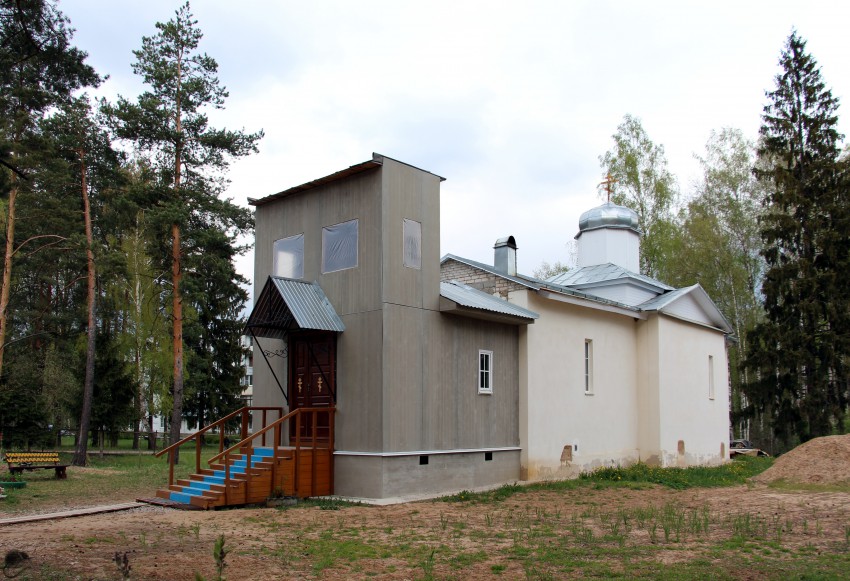 Церковь Татианы, Соловьи (Псковский район, Псковская область). общий вид в ландшафте