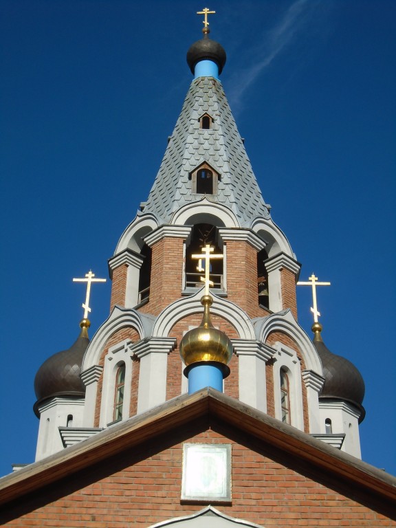 Собор Рождества Пресвятой Богородицы, Новосибирск (Новосибирск, город, Новосибирская область). архитектурные детали, Завершение колокольни