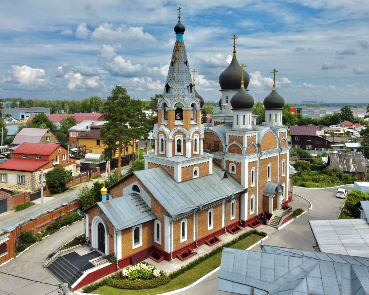 Собор Рождества Пресвятой Богородицы, Новосибирск (Новосибирск, город, Новосибирская область). фасады, Вид с ЮЗ