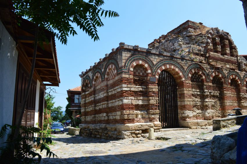 Церковь Михаила и Гавриила Архангелов, Несебыр (Бургасская область, Болгария). фасады