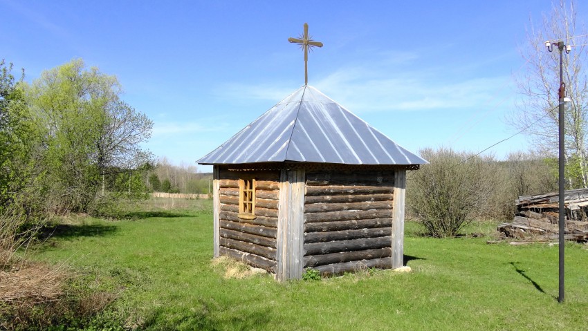 Часовня Покрова Пресвятой Богородицы, Лався (Касимовский район и г. Касимов, Рязанская область). фасады, Вид с юго-востока