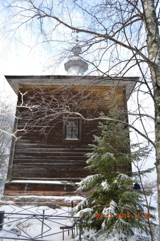 Покровское. Церковь Дионисия и Амфилохия Глушицких. фасады