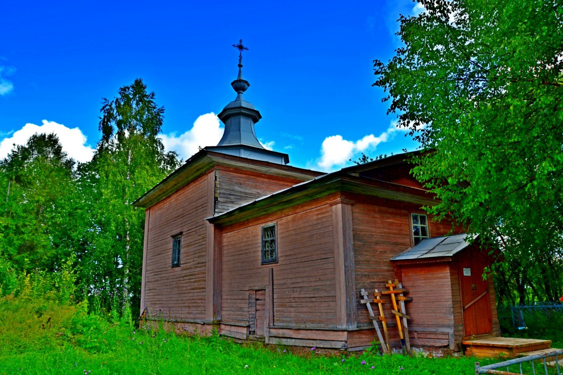 Церковь Дионисия и Амфилохия Глушицких, Покровское (Сокольский район, Вологодская область). фасады