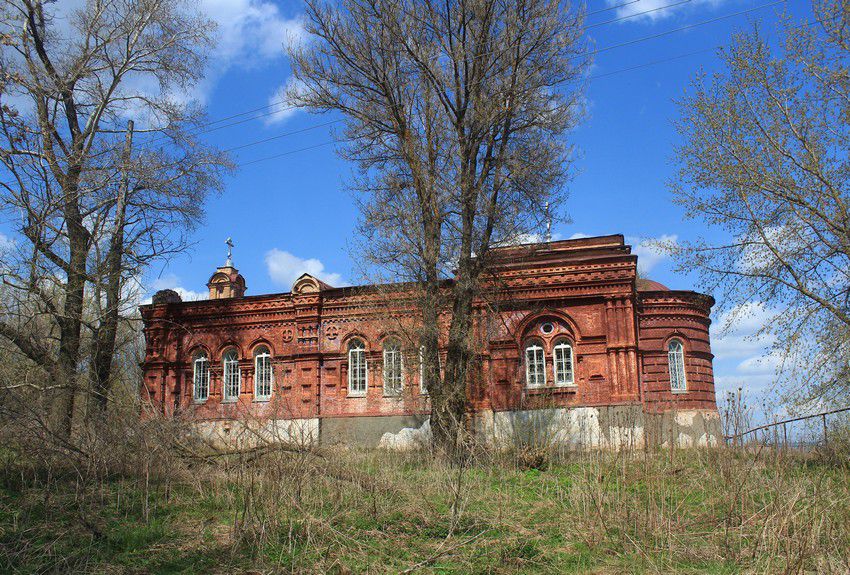 Церковь Николая Чудотворца, Барышская Слобода (Сурский район, Ульяновская область). общий вид в ландшафте