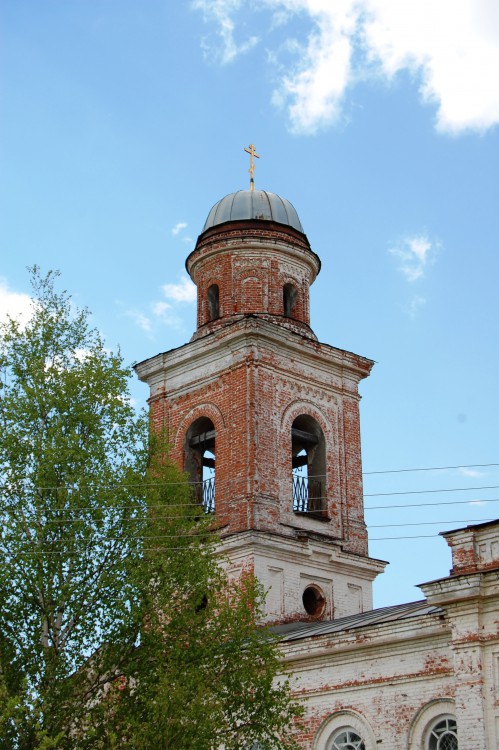Церковь Рождества Христова, Сосновка (Берёзовский район, Пермский край). архитектурные детали, завершение колокольни