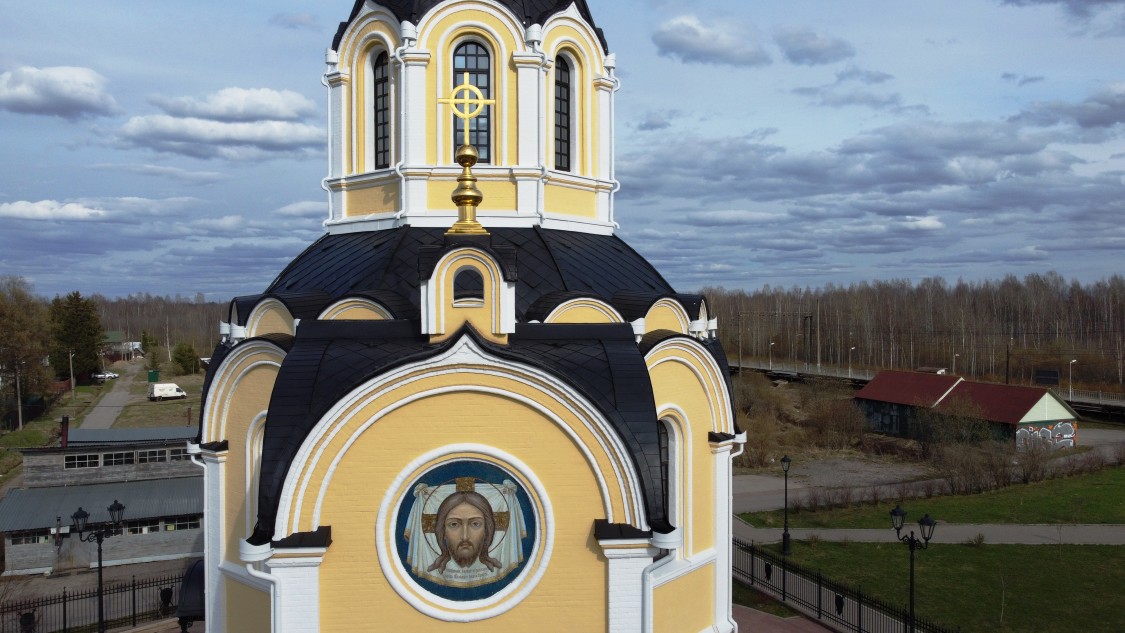 Церковь Александра Невского, Апраксин (Кировский район, Ленинградская область). архитектурные детали