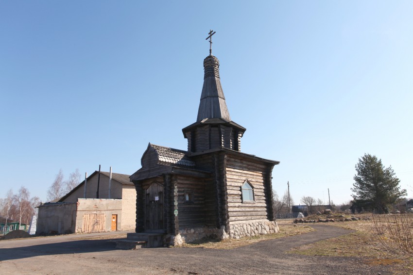 Часовня Владимирской иконы Божией Матери, Дмитриевское (Даниловский район, Ярославская область). фасады