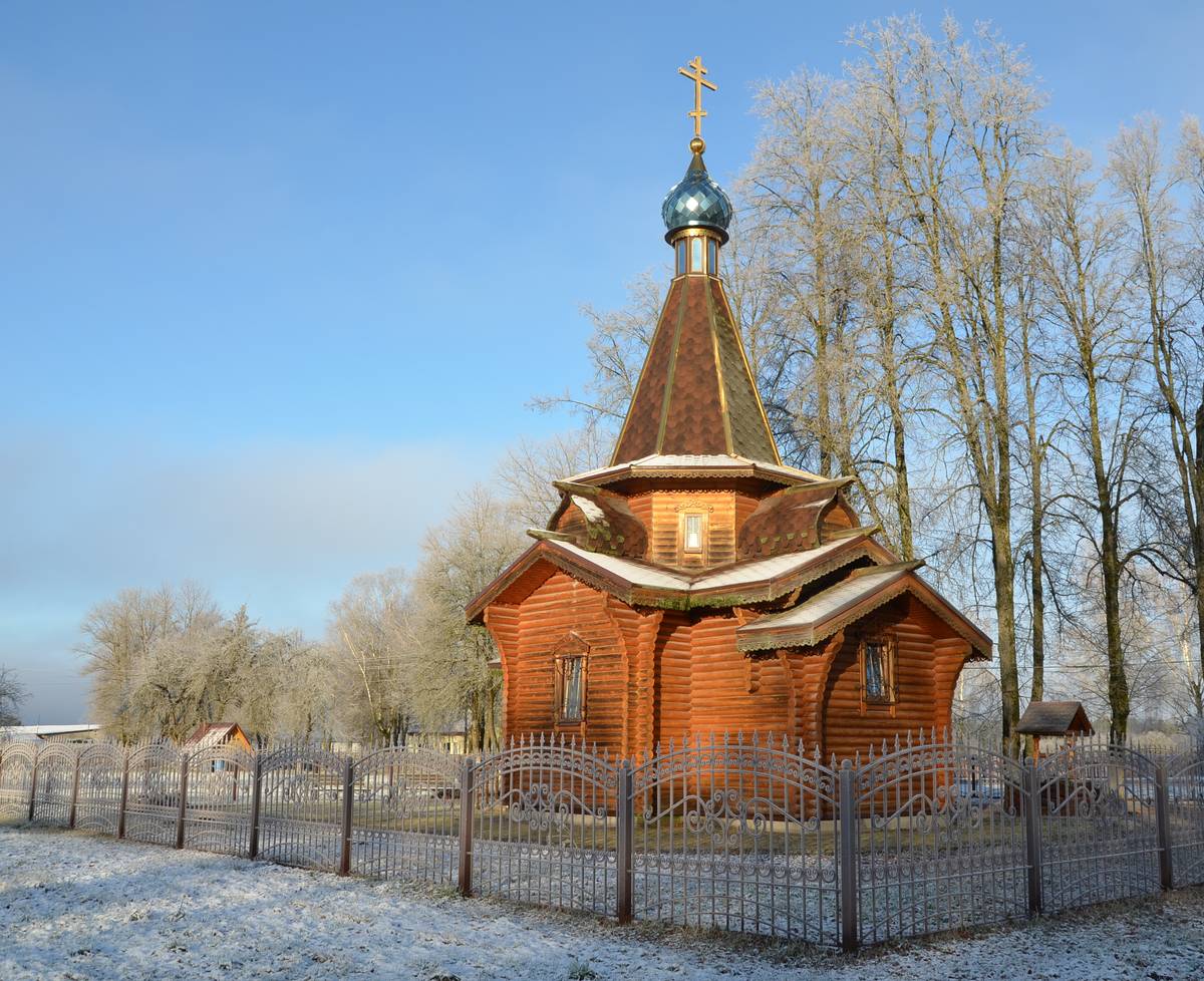 Церковь Сергия Радонежского, Улемец (Жиздринский район, Калужская область). фасады