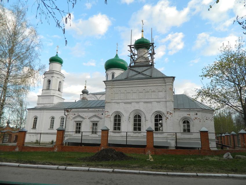 Церковь Владимира равноапостольного, Семёнов (Семёновский ГО, Нижегородская область). фасады, Крестильный храм при Всехсвятской церкви