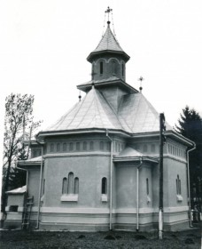 Валя Кузьмина. Церковь Михаила Архангела