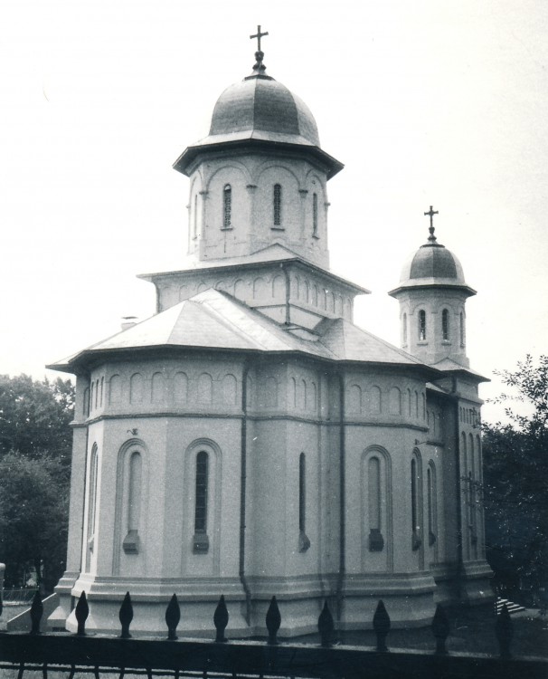 Церковь Петра и Павла, Черновцы (Черновицкий район, Украина, Черновицкая область). фасады
