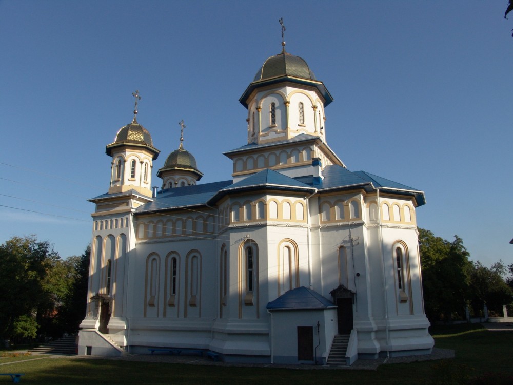 Церковь Петра и Павла, Черновцы (Черновицкий район, Украина, Черновицкая область). фасады