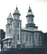 Черновцы. Троицы Живоначальной, церковь