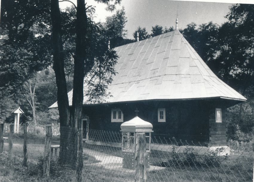 Церковь Успения Пресвятой Богородицы на Каличанке, Черновцы (Черновицкий район, Украина, Черновицкая область). фасады