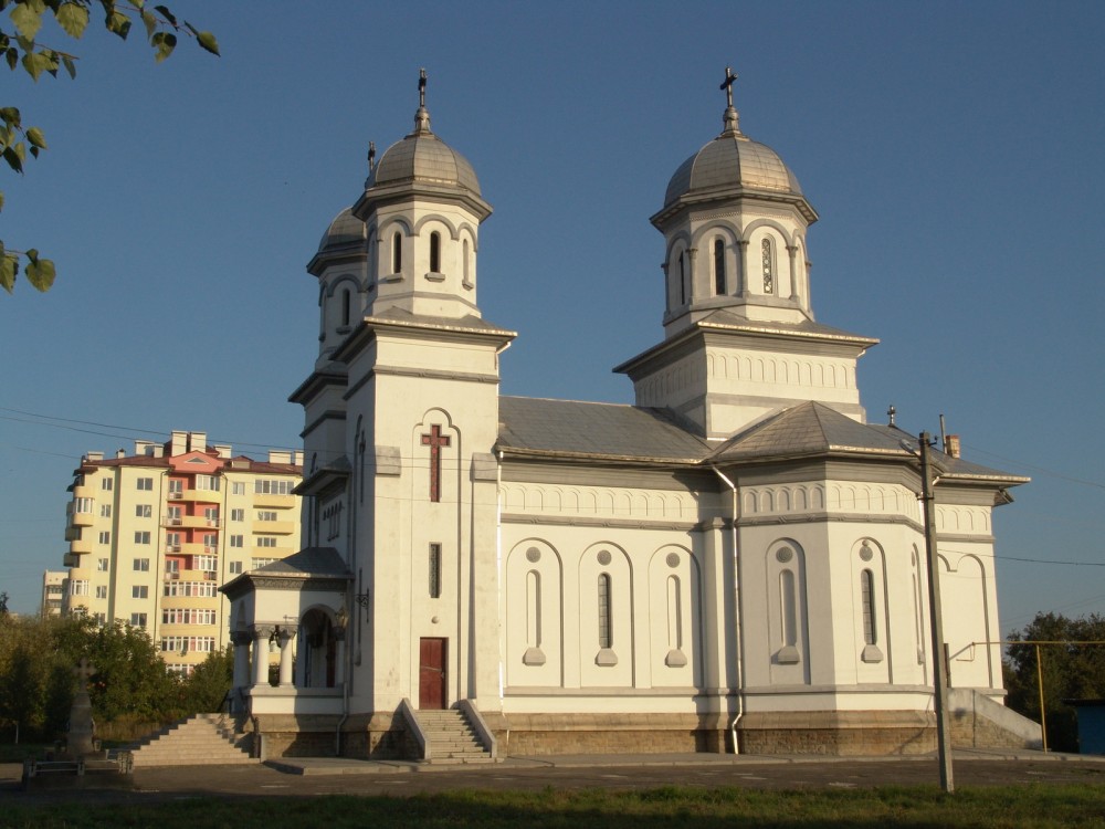Церковь Вознесения Господня на Горече (новая), Черновцы (Черновицкий район, Украина, Черновицкая область). фасады