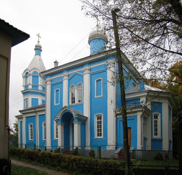 Хотин. Церковь Покрова Пресвятой Богородицы. фасады