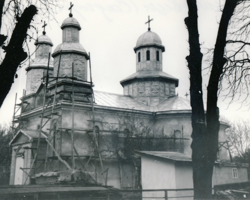 Церковь Димитрия Солунского в Садгоре, Черновцы (Черновицкий район, Украина, Черновицкая область). фасады