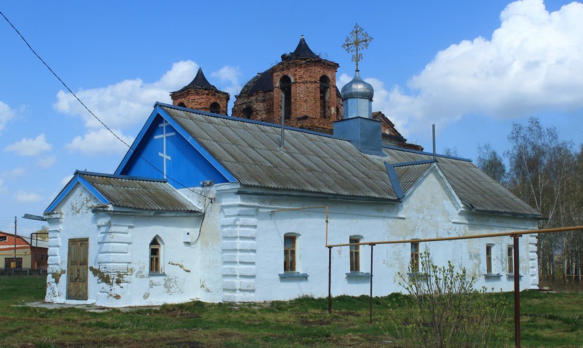 Церковь Михаила Архангела, Чеберчино (Дубёнский район, Республика Мордовия). фасады