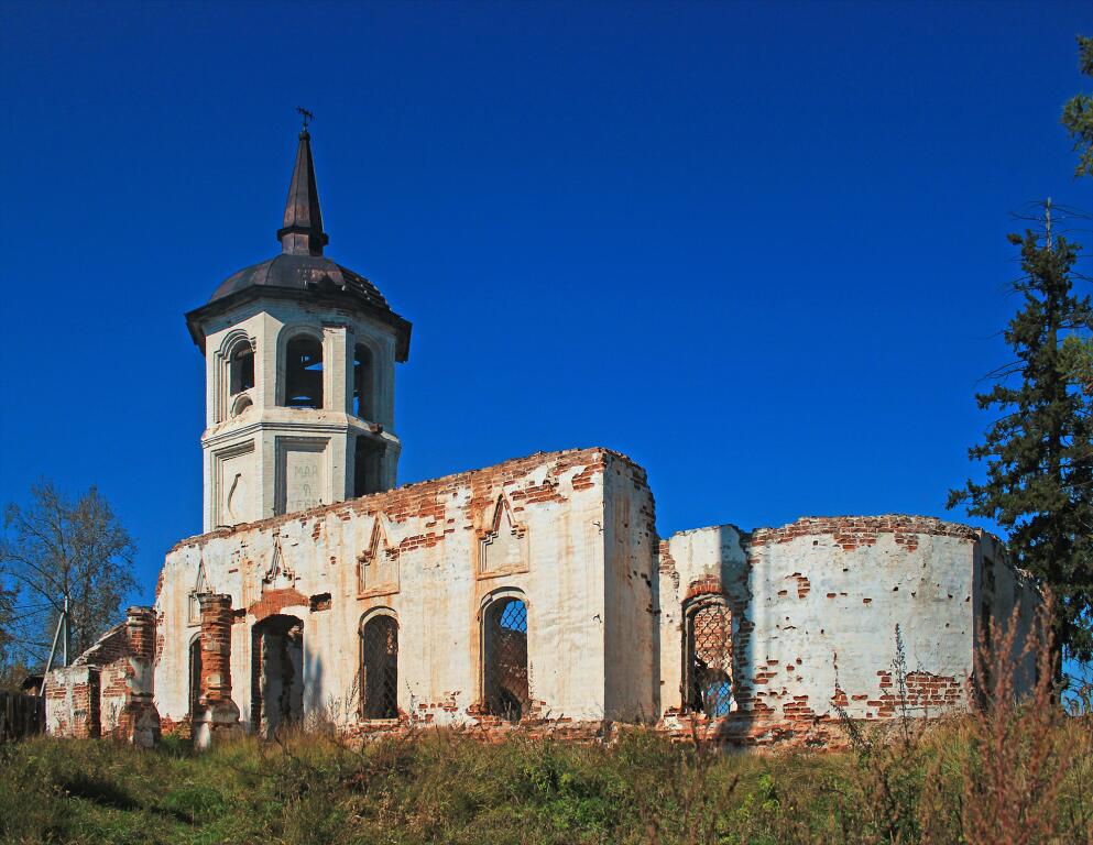 Церковь Сретения Господня, Бельск (Черемховский район, Иркутская область). фасады, Вид с юго-востока