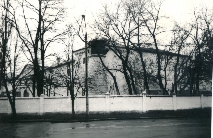 Чернигов. Неизвестная церковь при тюремном замке. фасады