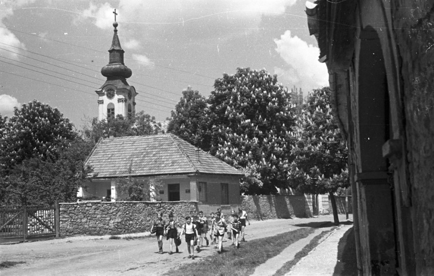 Церковь Георгия Победоносца, Помаз (Венгрия, Прочие страны). архивная фотография, Фото с сайта: http://www.fortepan.hu/?&img=30956